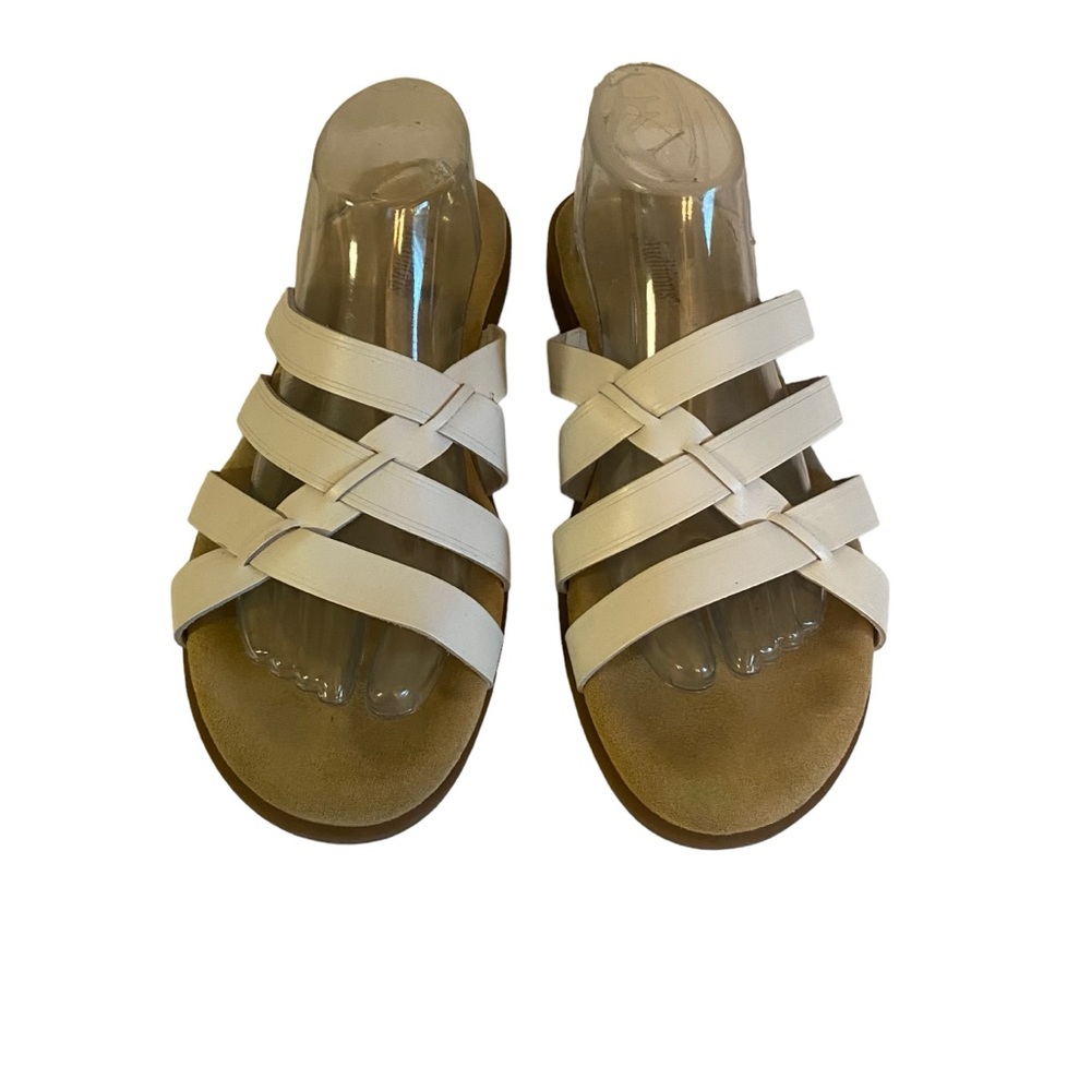 Auditions White Leather Sandals Flat Size 11W